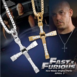 FAMSHIN darmowa wysyłka szybki i wściekły 6 7 hard gas aktor Dominic Toretto/krzyż naszyjnik wisiorek, prezent dla twojego chłop