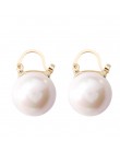 Złoty kolor geometryczne okrągłe koło z perłami Ball kolczyki w kształcie obręczy kobiety eleganckie duże perły ślubne kolczyki 