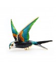 Wuli & Baby emalia latająca jaskółka broszka przypinki dla kobiet zwierząt ptak Broche biżuteria prezent