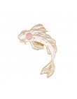 Różowy/biały/czarny Koi broszka śliczne Goldfish emalia Pin Denim Lapel Fish BadgeFamily Kid błogosławieństwo prezenty przyjacie