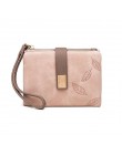 Grawerowane liści mały portfel kobiety torebka z paskiem na nadgarstek marka kobiety torebka miękkie Pu skórzany portfel damski 