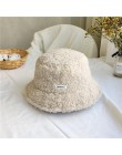 Zimowy kapelusz damski Teddy aksamitne ciepłe nauszniki rybak akcesoria do kapeluszy Retro Lamb aksamitna czapka Casual Versa ur
