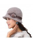 20 styl gorący bubel zima kobiety z dzianiny w kwiaty Skullies Super miękka wełna Mix kapelusz z futra króliczego ciepłe czapki 