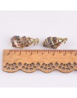 Mix naturalna muszla pozłacane rzemiosło ręcznie robione ozdoby do wisiorek muszle DIY biżuteria dekoracji wnętrz 5 sztuk 20-40m