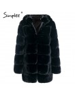Płaszcz ze sztucznego futerka obszerny ciepły na jesień zimę z dużym kapturem na guziki luźny