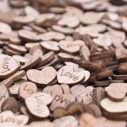100 sztuk Mini drewniane Love Heart konfetti na stół weselny DIY akcesoria rzemieślnicze rustykalne wesele DIY dekoracje Favor S