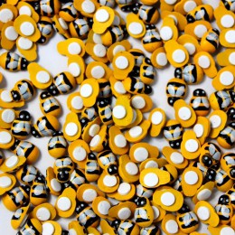 50-100 sztuk/worek Mini Bee drewniane DIY biedronka naklejki Scrapbooking dekoracja wielkanocna dekoracje ścienne do domu dekora